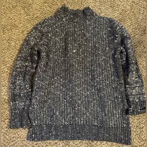 White-Grey Wool Knit Crewneck Sweater by Jones New York